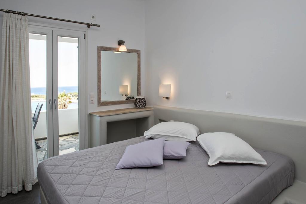 Porto Raphael Residences & Suites อาจิออส ไอออนนิส ภายนอก รูปภาพ